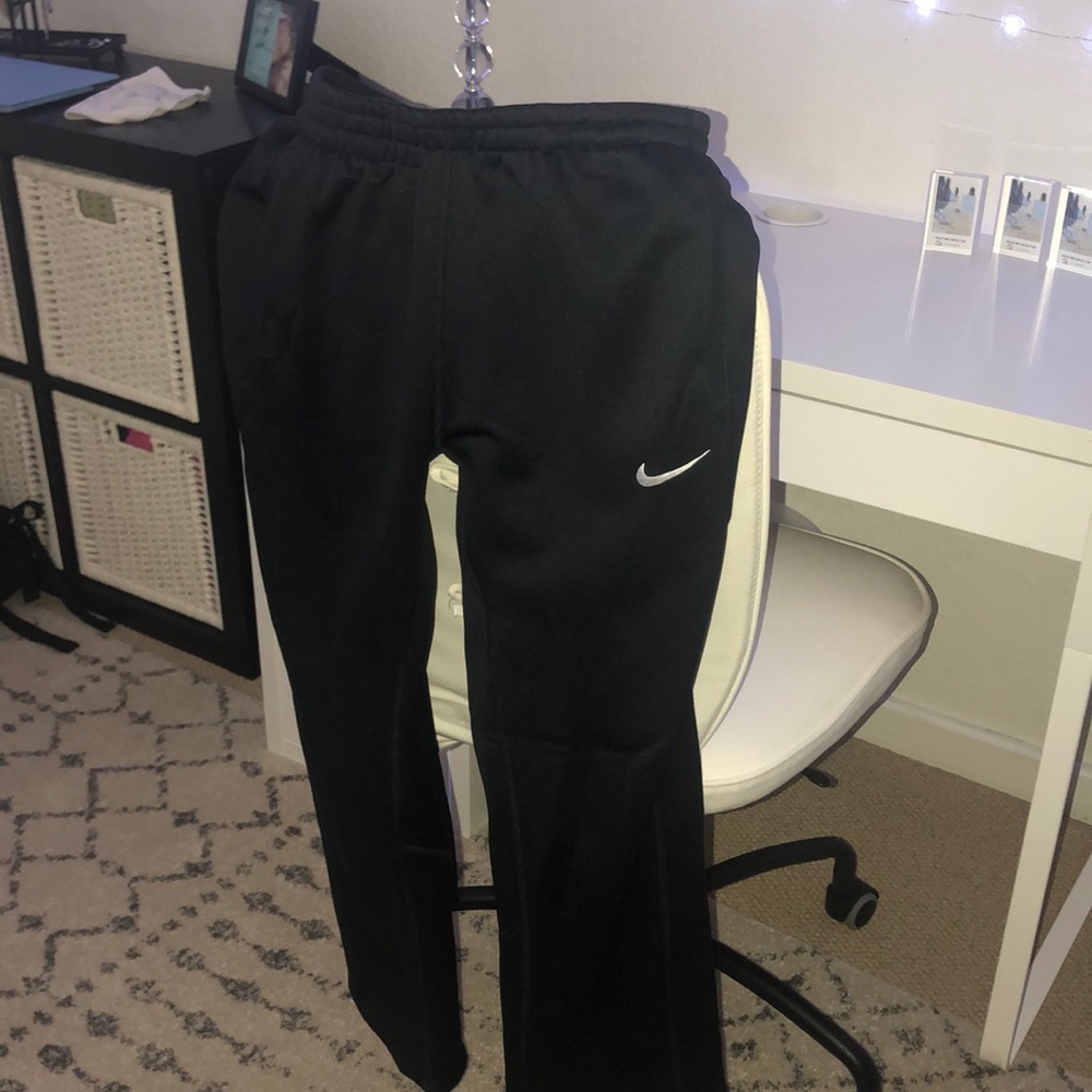 Women’s Black Nike Sweatpants